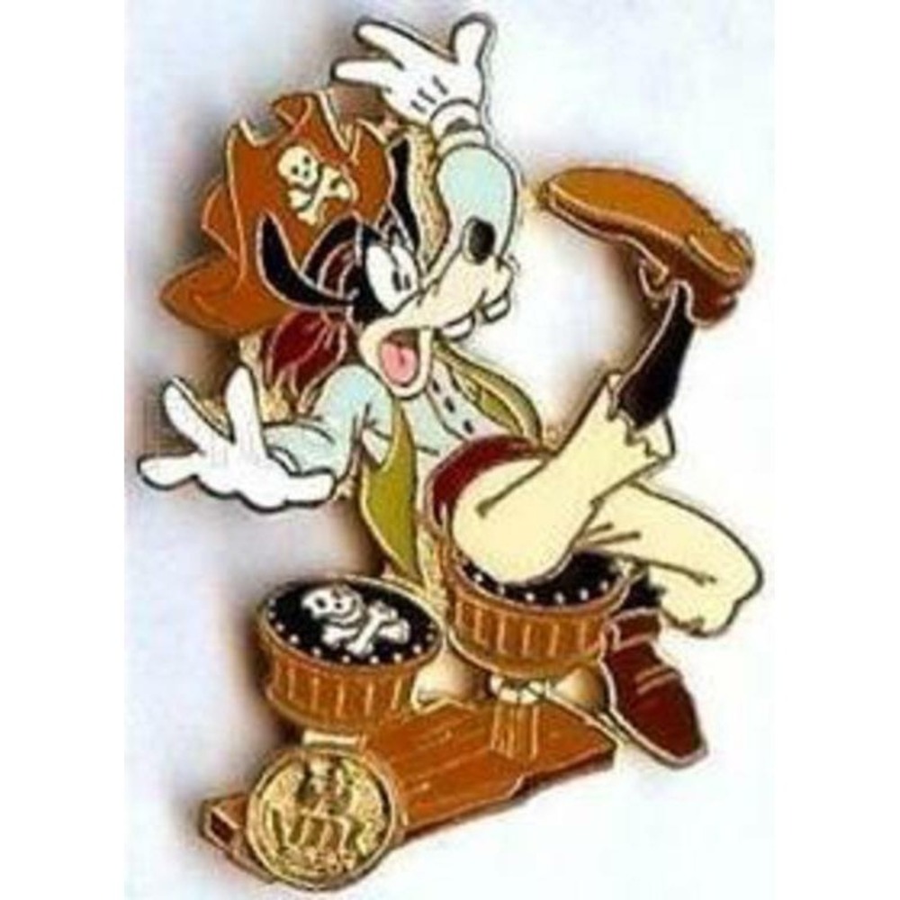 Disney Pin Goofy Overboard Virtual Magic Kingdom Pirate VMK 50521 Enamel Pin